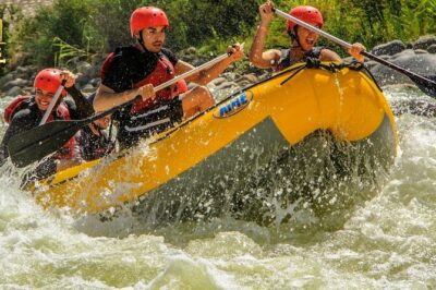 Adrenaline Pack (Zipline + Rafting) - Riding the Balsa River rapids: intensity with a clear guide