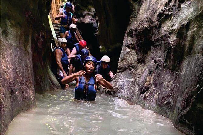 Damajagua Waterfalls, Zipline with Lunch and Transfer - Transfers, Pickup, and Cruise Timing: Smooth or Stressful?