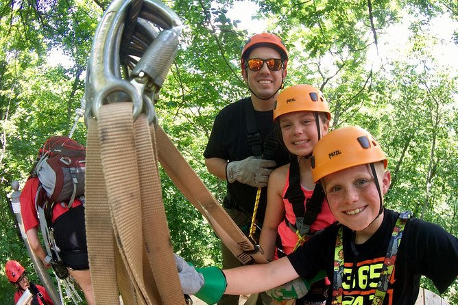 Fully Guided Zipline Canopy Tour through Kentucky River Palisades - Boone Creek Outdoors Start: The Convenience Factor in Lexington
