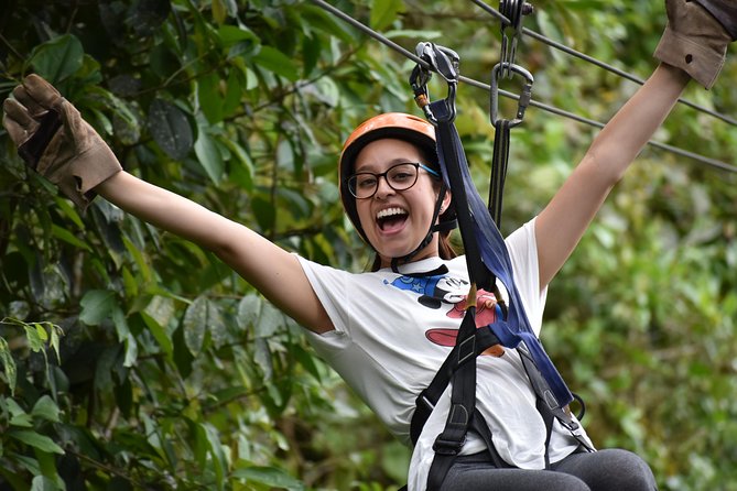 Mindo Ziplines Tours / Canopy Tour / Zip Line - 3600 Meters and 10 Cables: What the Ride Actually Feels Like