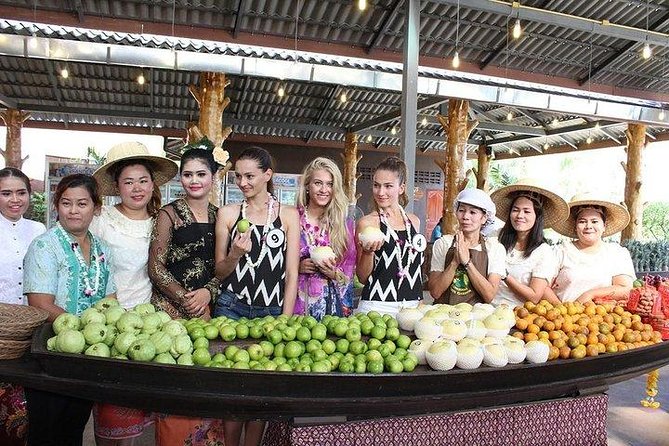 PHUKET-PHANG NGA: White Water Rafting 5 km-ATV-Zipline-LNH - Khai Fruit Garden: more than a photo stop