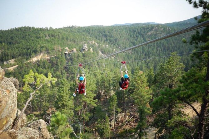 Pinnacle Zipline Tour in Keystone - Safety that feels real: auto-stopping lines and a team that keeps you on track