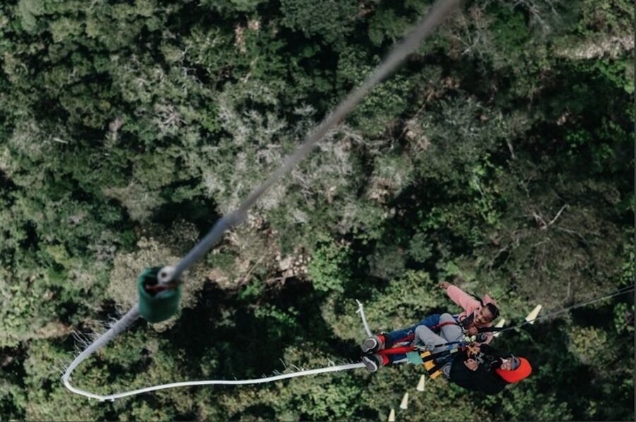 Plettenberg Bay: Bungee Jumping with Zipline and Sky Walk - Zipline to the arch: the best warm-up for first-timers
