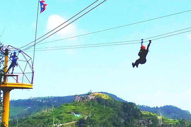 Rainforest Zipline, Luquillo Beach, and Natural Springs Day Trip - Luquillo Beach and the kiosks: your flexible finale