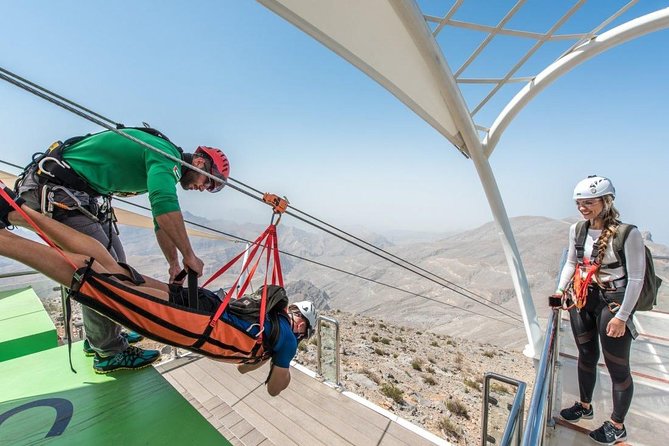 Ras Al Khaima's Jebel Jais Zipline (World's Longest) Tour - With Transfers - Safety First: Helmet, Instructions, and the Calm Before the Clutch
