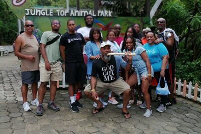 Roatan Zipline Adventure, Sloths & Monkeys,Chocolate Factory Tour - Port Pickup, Sign Spotting, and Avoiding Taxi Chaos