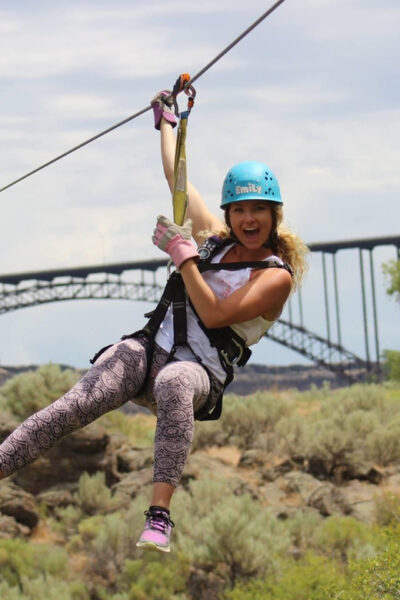 Twin Falls: Zip Line Tour - Getting there: the HumV ride and exact meeting spot