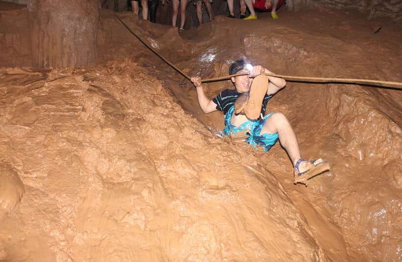 Vang Vieng: Kayaking & Cave Tubing with Zip Line/Blue Lagoon - Tham Nam None Cave: tubing plus a real story