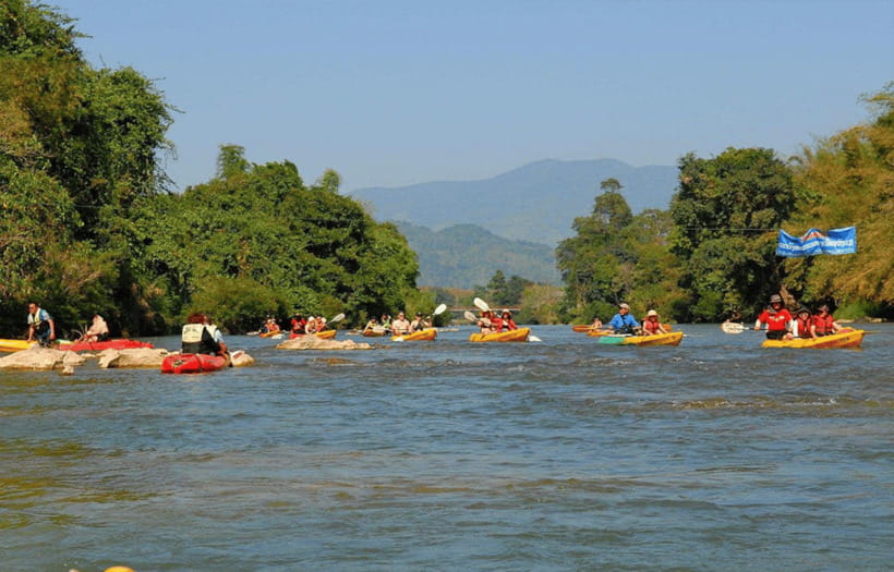 Vang vieng:Zipline,Rafting,2 Cave Hikes,Kayaking,Lagoon 3 - Blue Lagoon 3: how to maximize your cool-off time