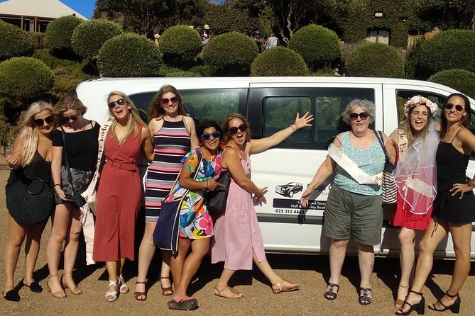 Waiheke Island Day Tour: Ziplining, Wine Tasting & Vineyard Lunch - Mudbrick Vineyard: ornate gardens and a final tasting with gulf air