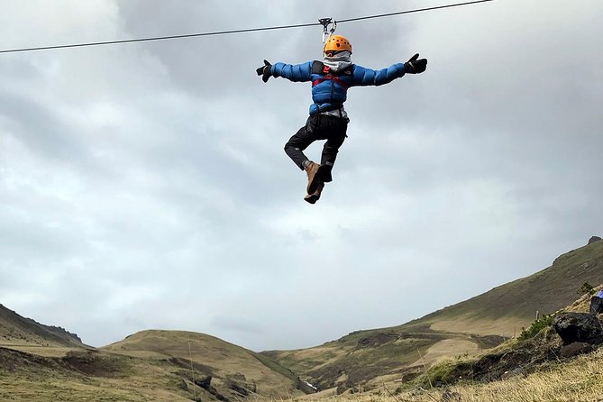 Zipline and Hiking Adventure Tour in Vík - Weather Reality: All-Weather Operations, But Dress Like You Mean It