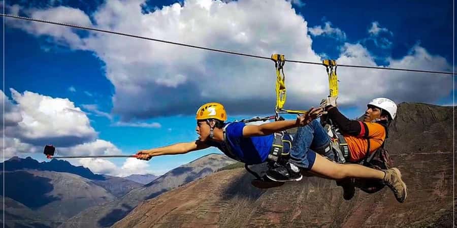 Zipline over the Sacred Valley Trip - From Regocijo Square to Raqchi: the Cusco-to-Sacred-Valley setup